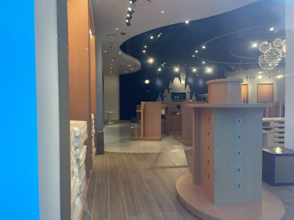 Nova Walt Disney World Store, I-Drive Orlando.