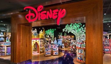Fechamento da Disney Store no Florida Mall em 2021.