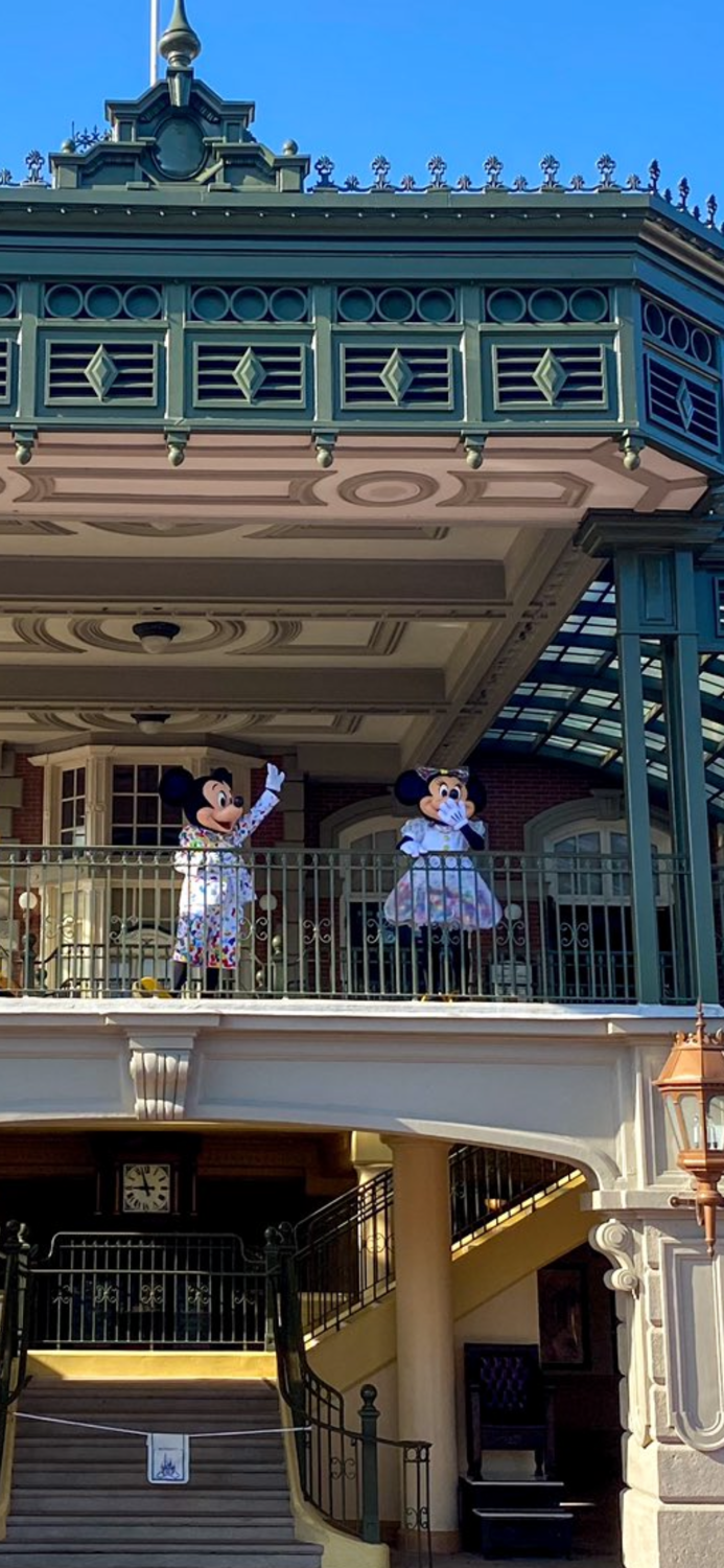 Mickey e Minnie na reabertura do Magic Kingdom