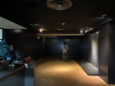 UNDER MOTION GALLERY②