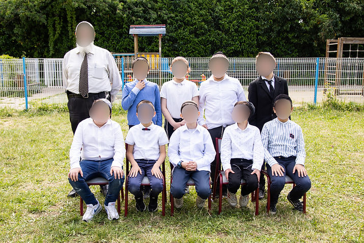 cm1 et cm2 garcons.jpg