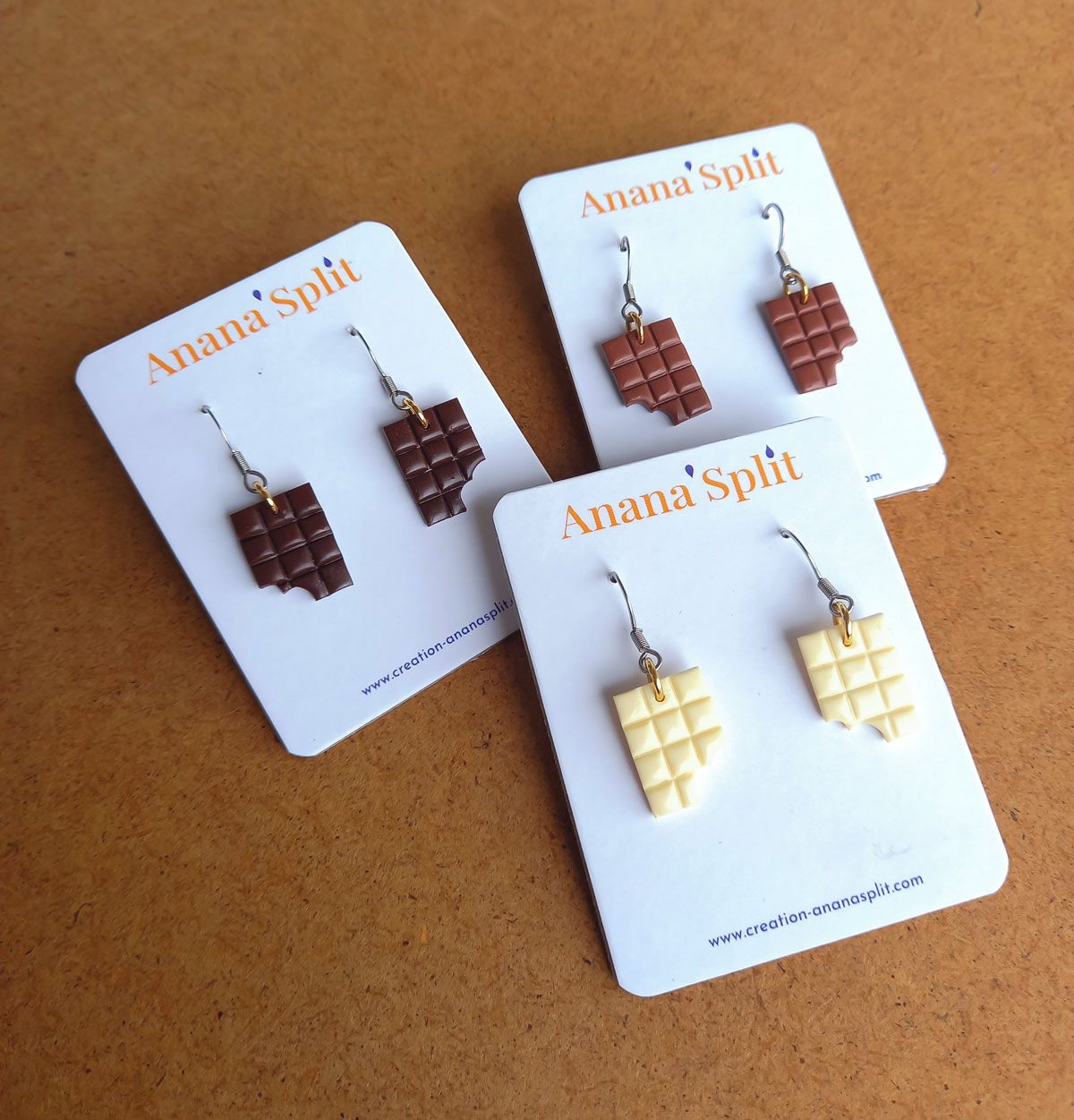 Paires de boucles d'oreilles en forme de tablette de chocolat