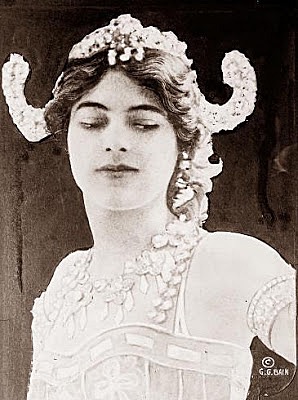 mata-hari-1_edited
