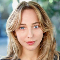 Lola Szczotarska