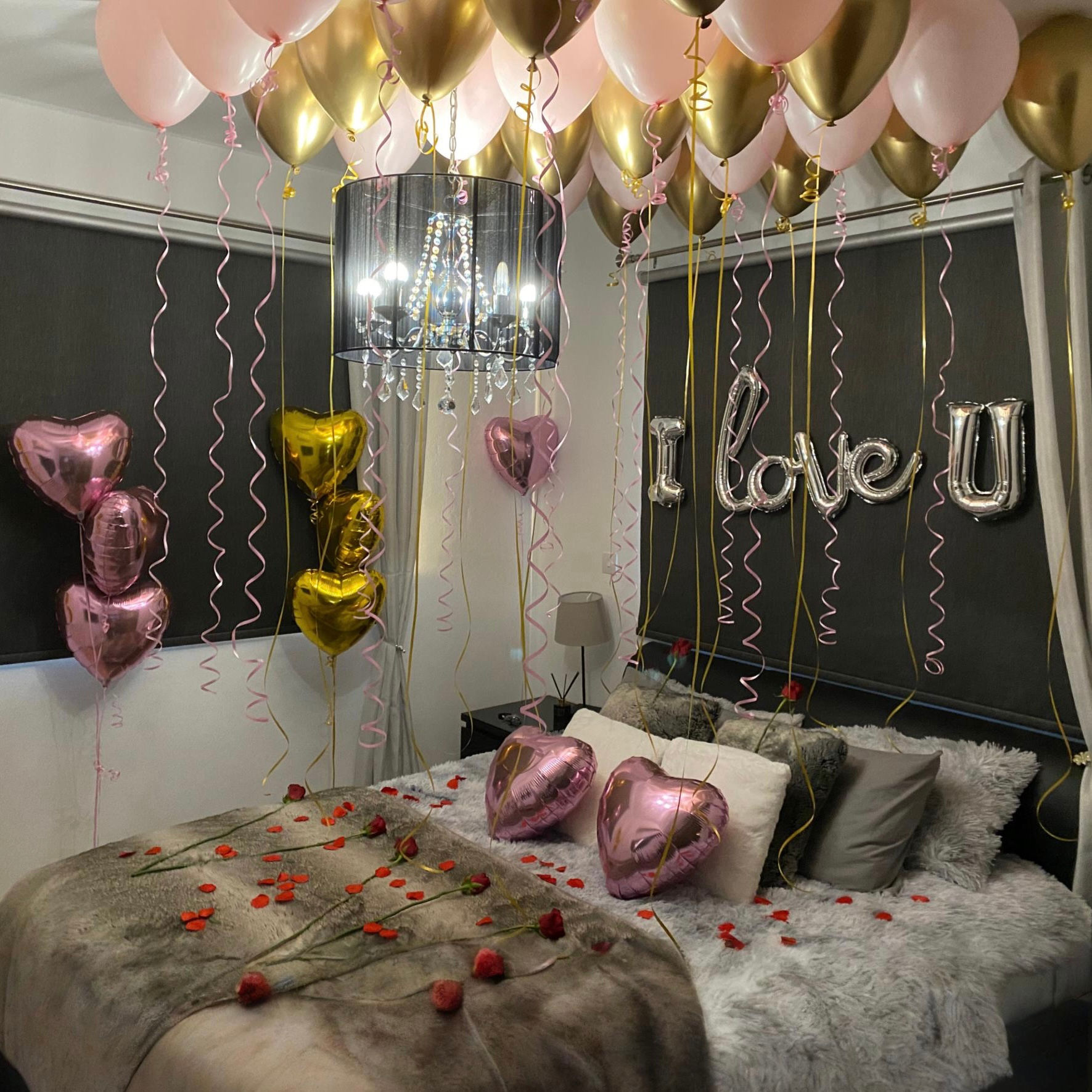 Room Decoration Package - "I Love U"