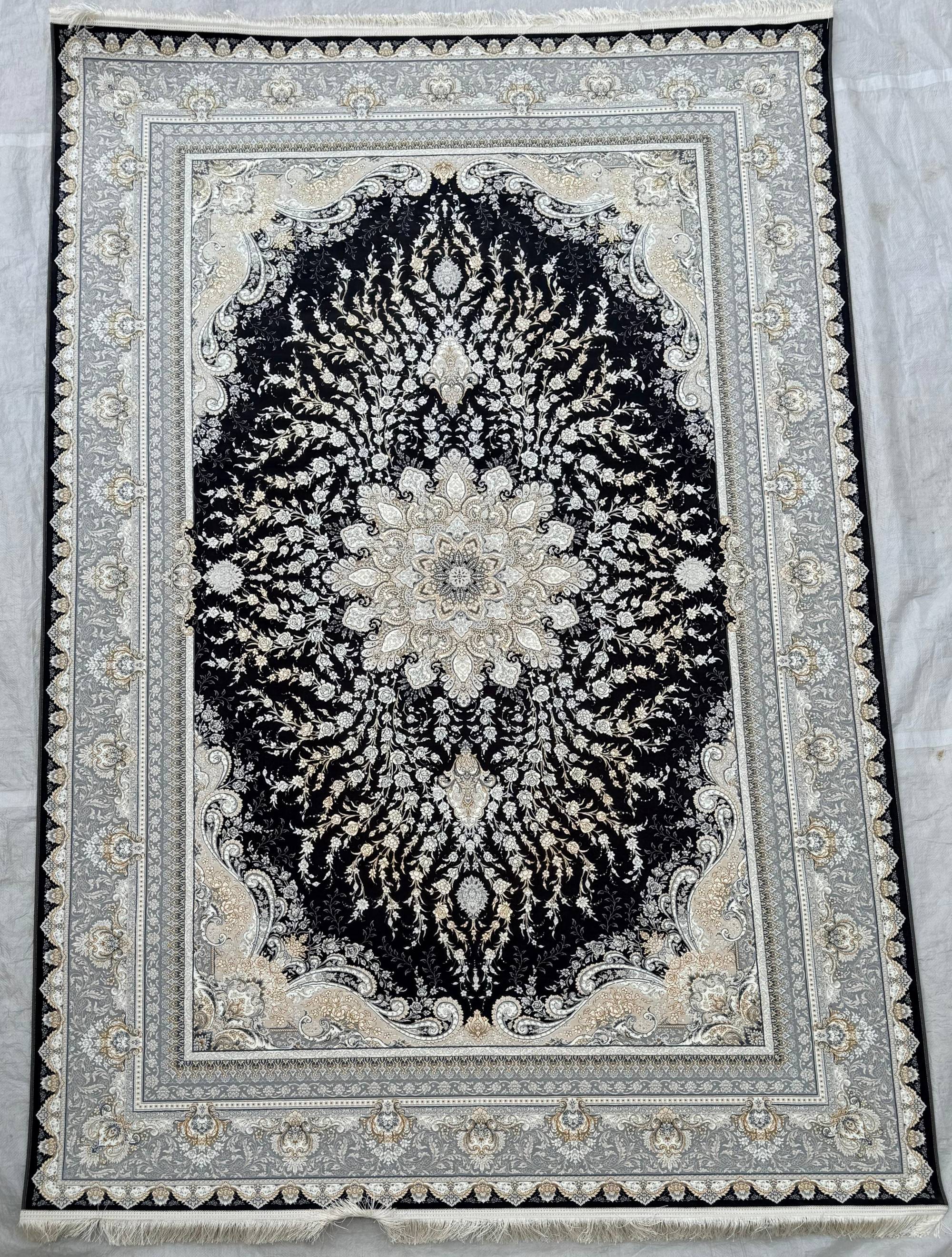 Elegance Collection Machine Made Rug