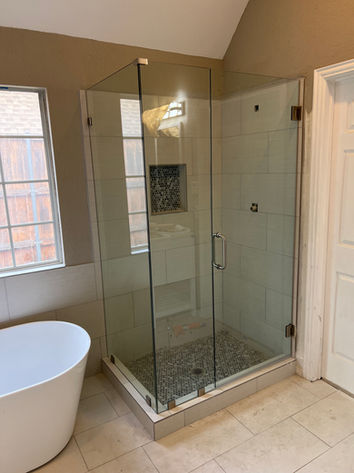 Glass shower door