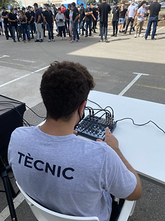 Técnicos de sonido para eventos y fiestas en Barcelona, Tarragona, Lleida y Girona.