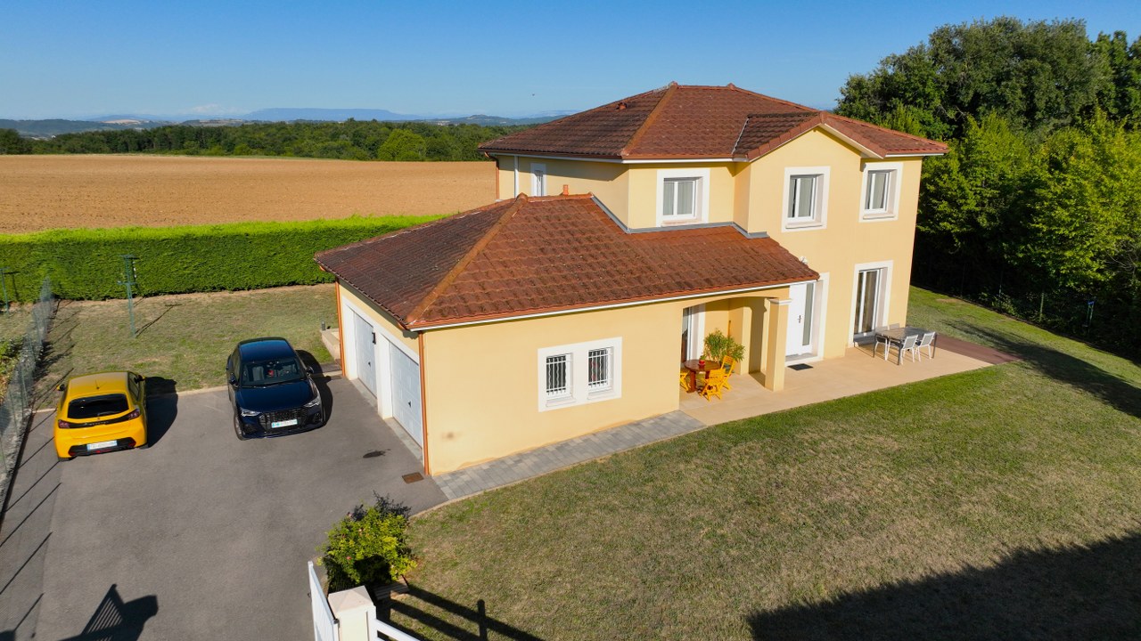Agence immobiliere a saint quentin fallavier - maison a vendre a villefontaine.jpg