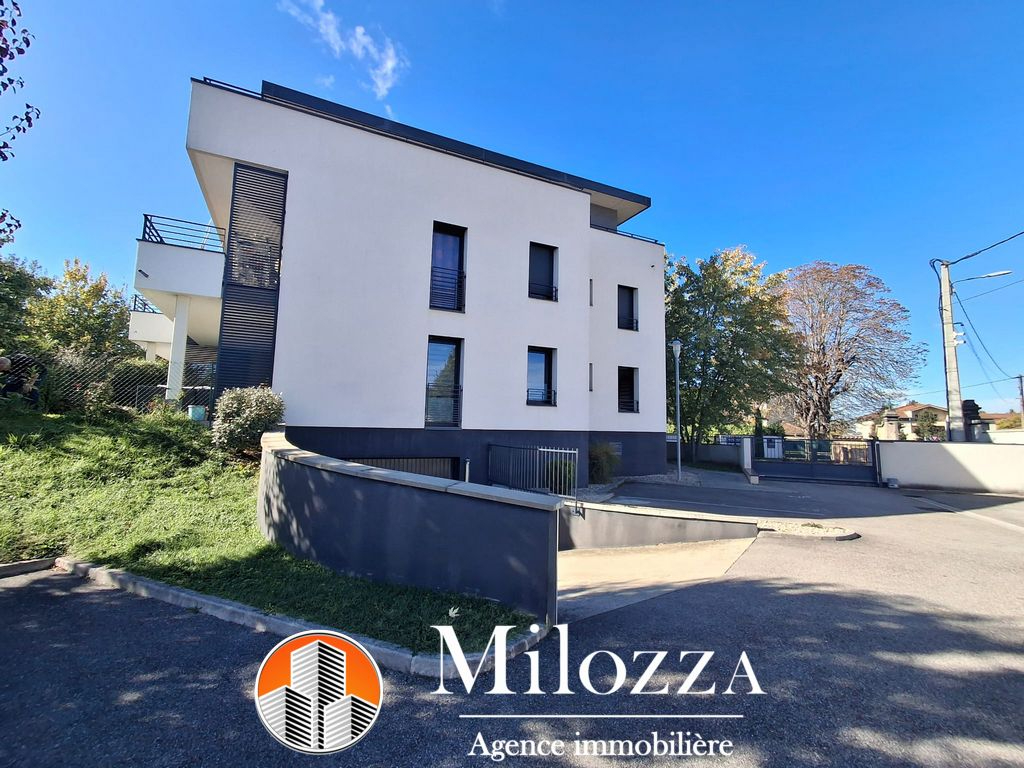 Appartement à Heyrieux — photo 1