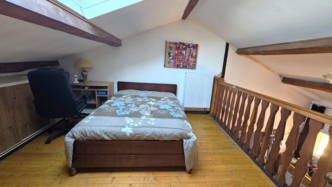 Maison à Bonnefamille — photo 14