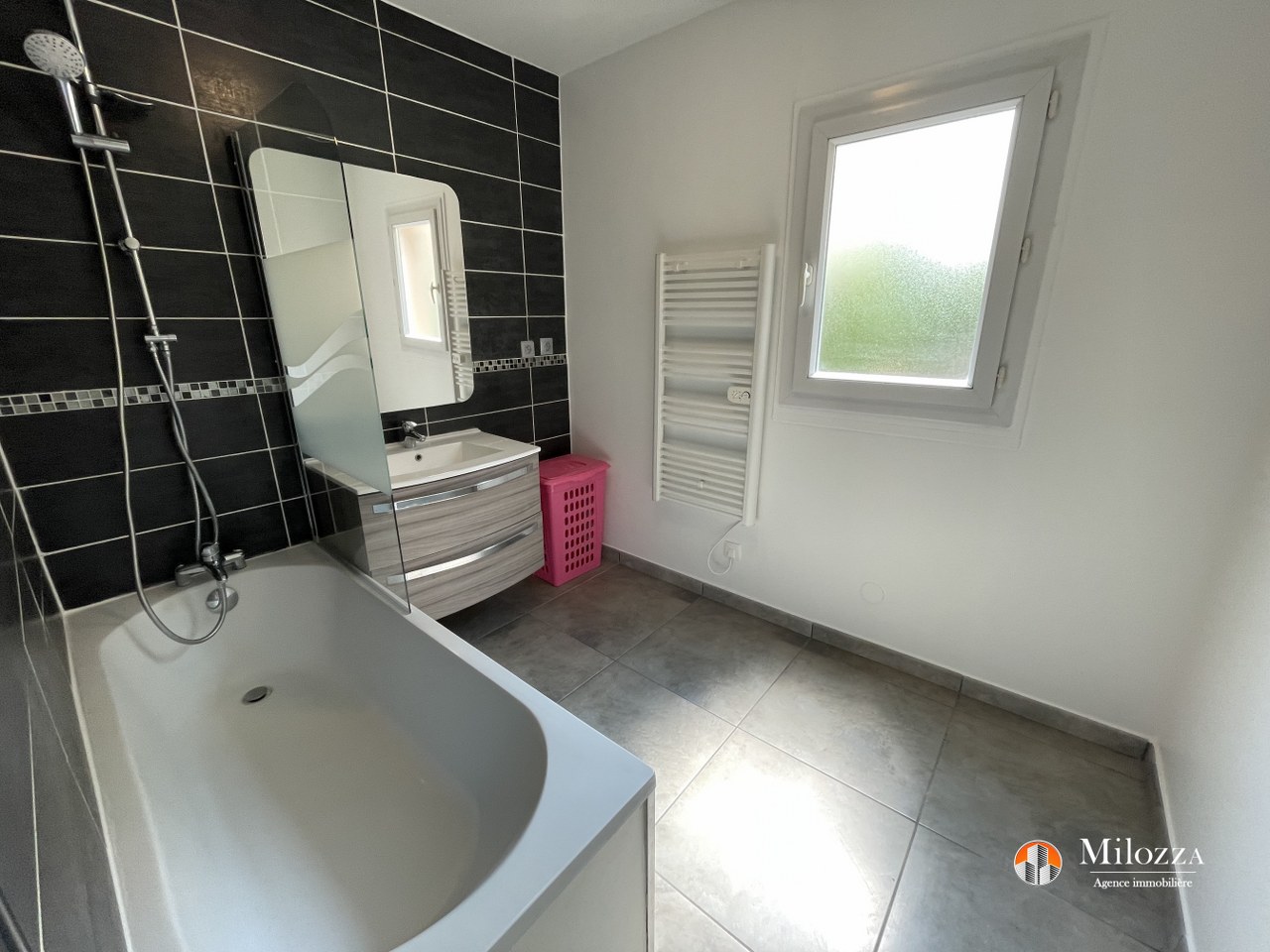 Agence immobilière à Villefontaine - Appartement à vendre type 2