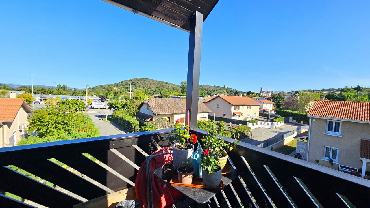 Appartement à Saint-Quentin-Fallavier — photo 3