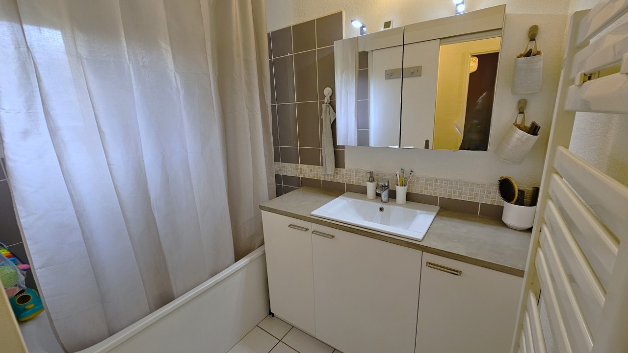 maison-a-villefontaine-a-vendre-agence-immobiliere