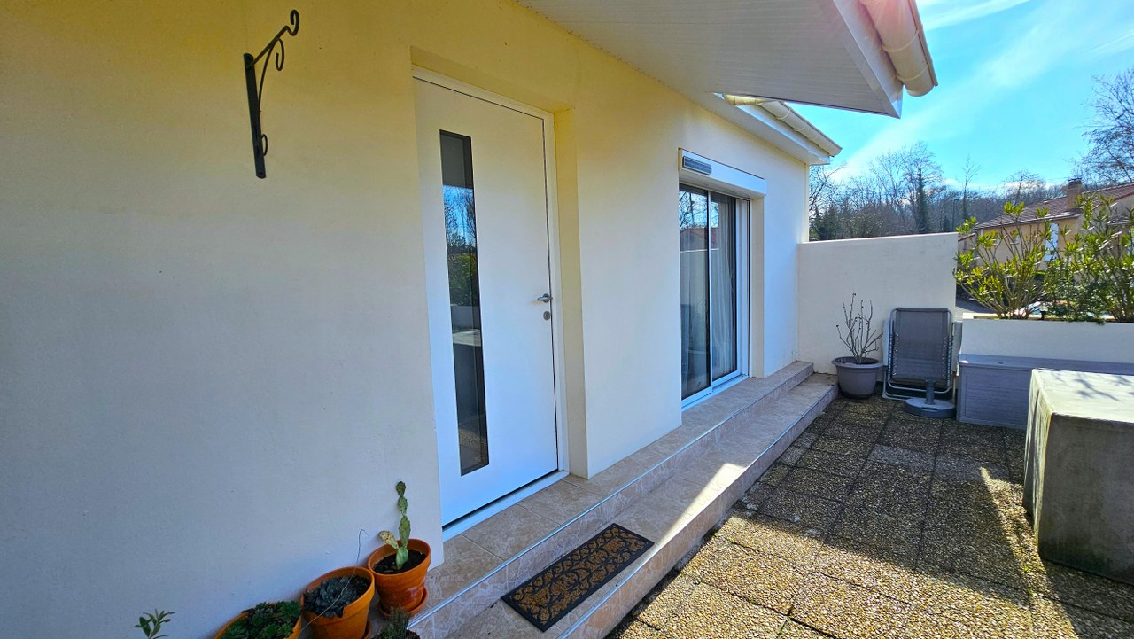 maison-a-villefontaine-a-vendre-agence-immobiliere