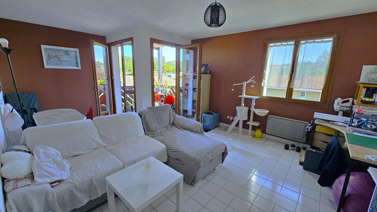 Appartement à Saint-Quentin-Fallavier — photo 1