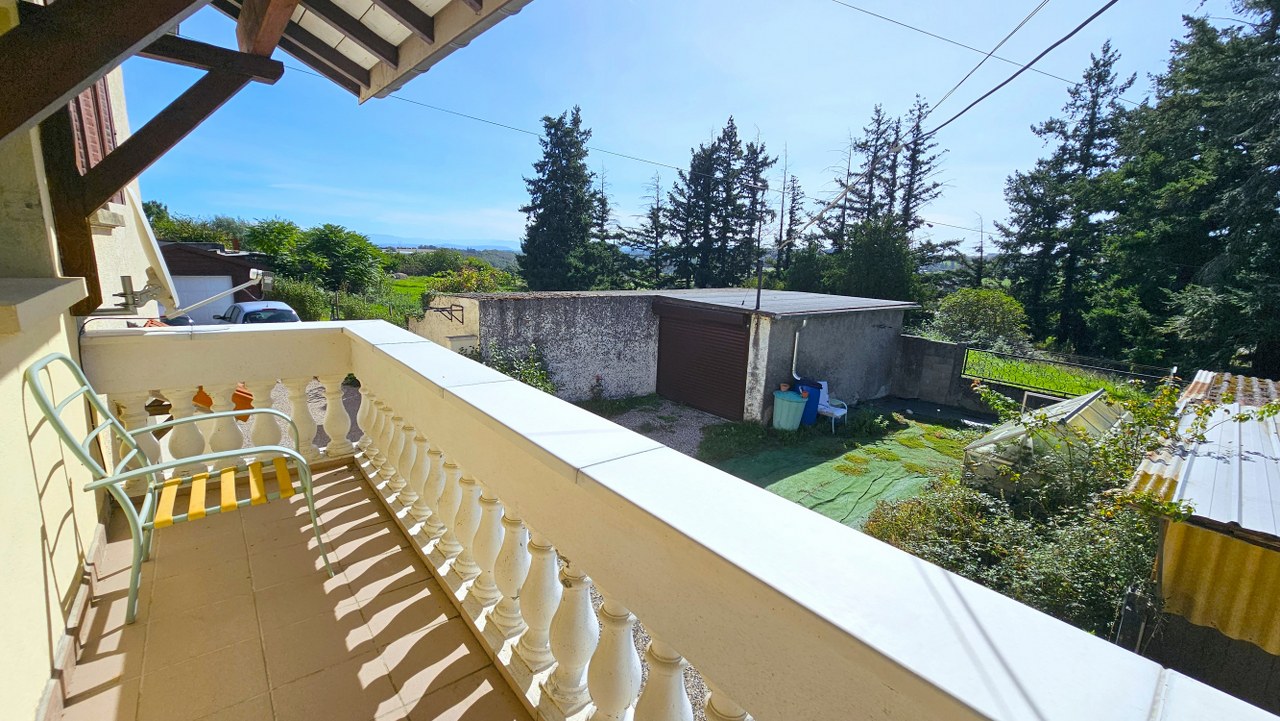 Maison à Bonnefamille — photo 3