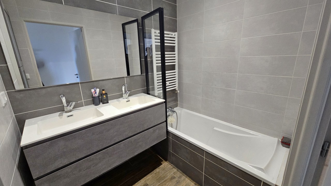 Maison à La Verpillière — photo 12