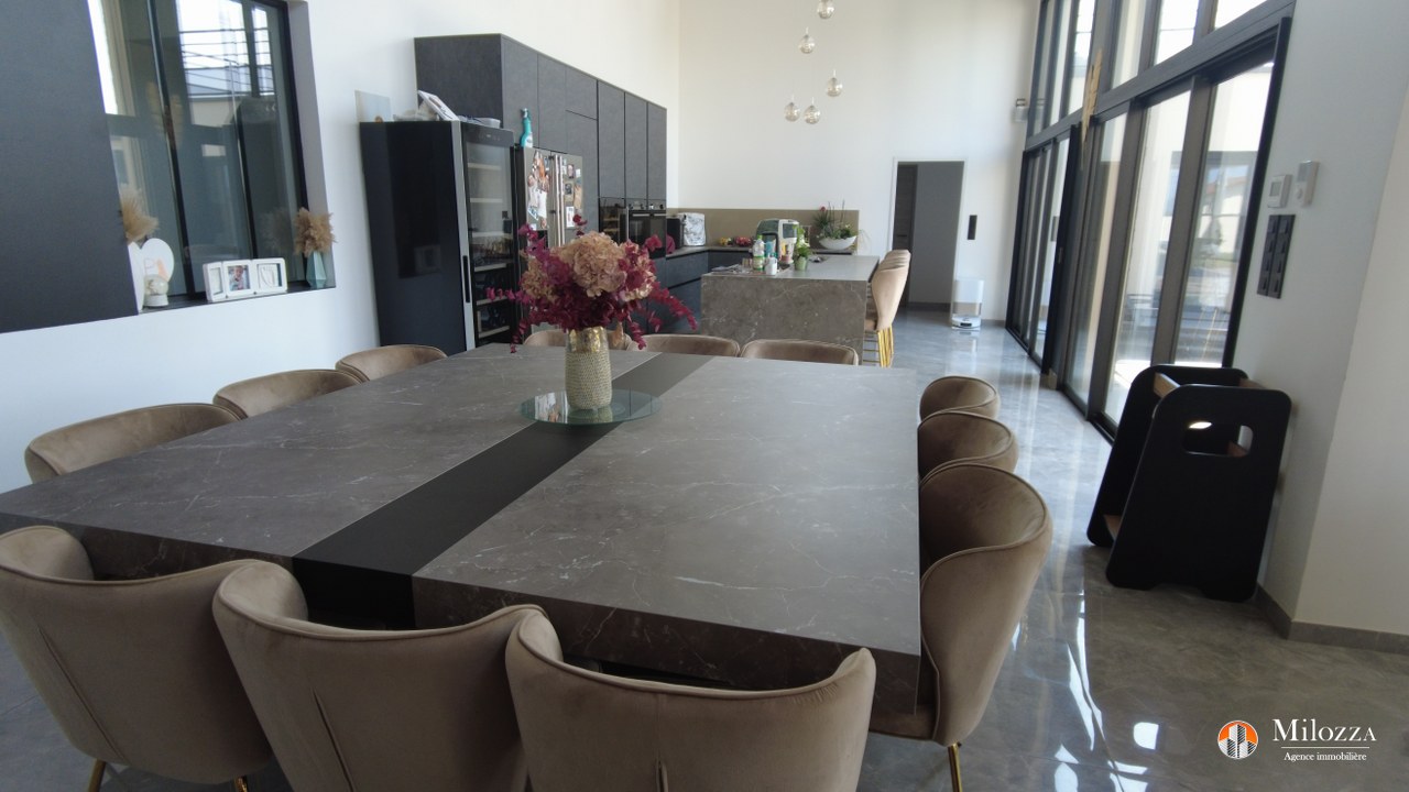 Agence immobiliere a saint-quentin-fallavier Maison a vendre de prestige a satolas et bonce