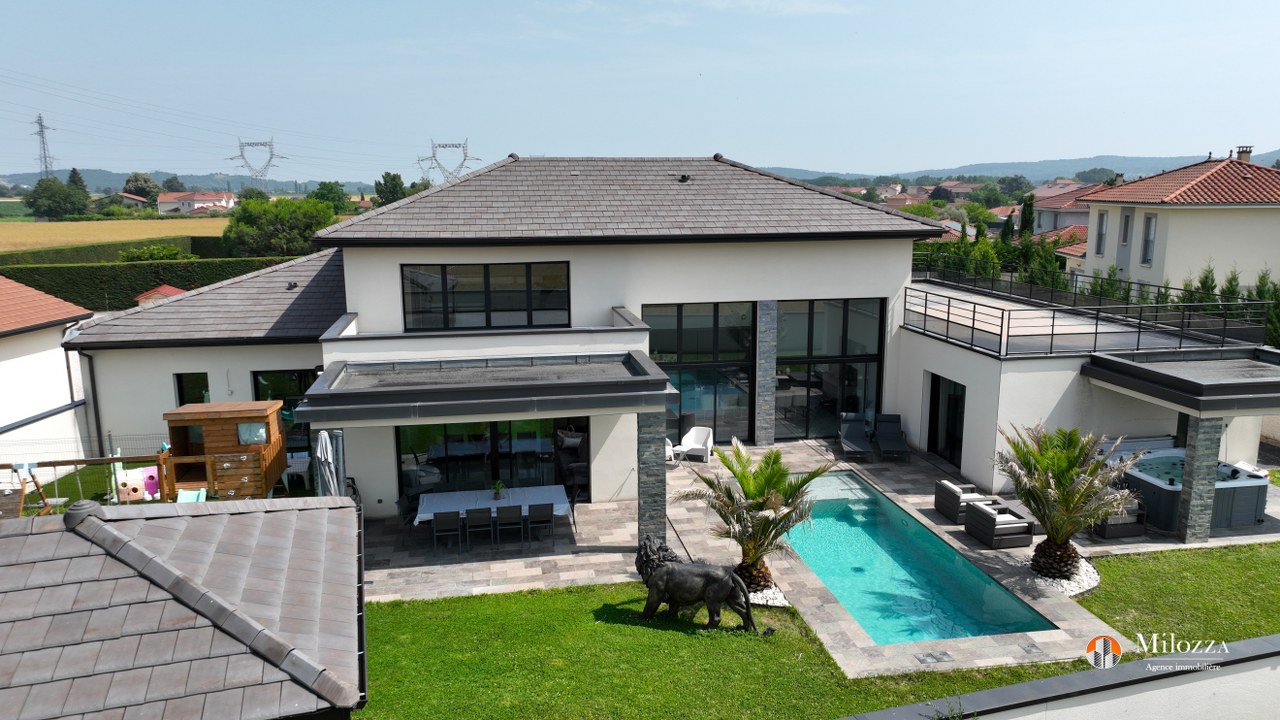 Agence immobiliere a saint-quentin-fallavier Maison a vendre de prestige a satolas et bonce