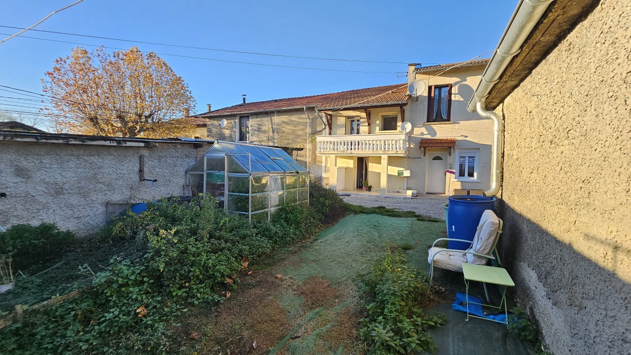 Maison à Bonnefamille — photo 7