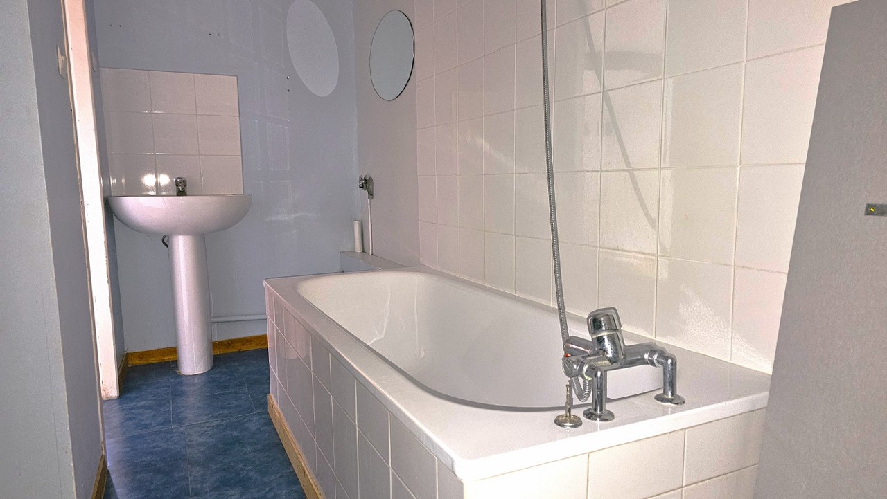 Appartement à L'isle D'abeau — photo 6