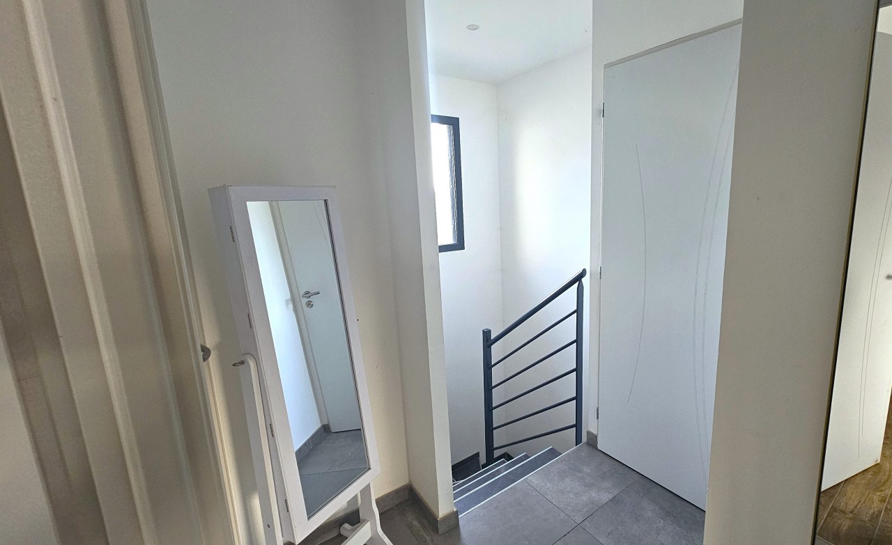 Maison à La Verpillière — photo 13