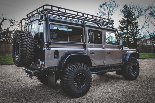 Land Rover Defender - Matrix Custom Edition | historic-defenders