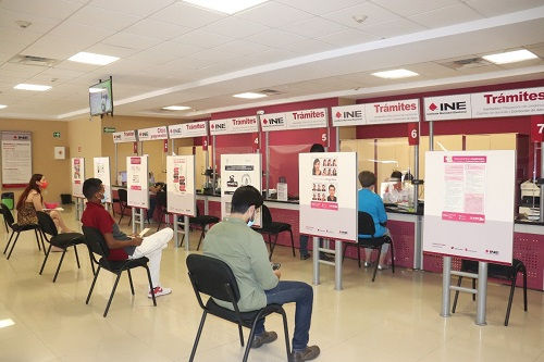 LLAMA INE A RENOVAR CREDENCIALES CON VIGENCIA 2025 ANTES DE QUE QUEDEN INHABILITADAS