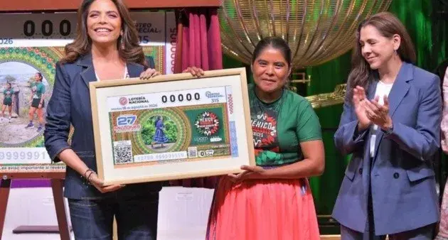 LOTERÍA NACIONAL RINDE HOMENAJE A CORREDORAS DE MÉXICO IMPARABLE CON BILLETE CONMEMORATIVO