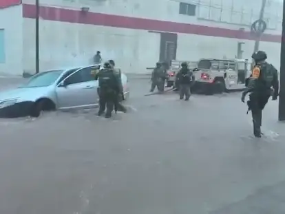 POLO TOCA TIERRA EN SONORA Y LLEVA LLUVIAS Y VIENTO A HERMOSILLO