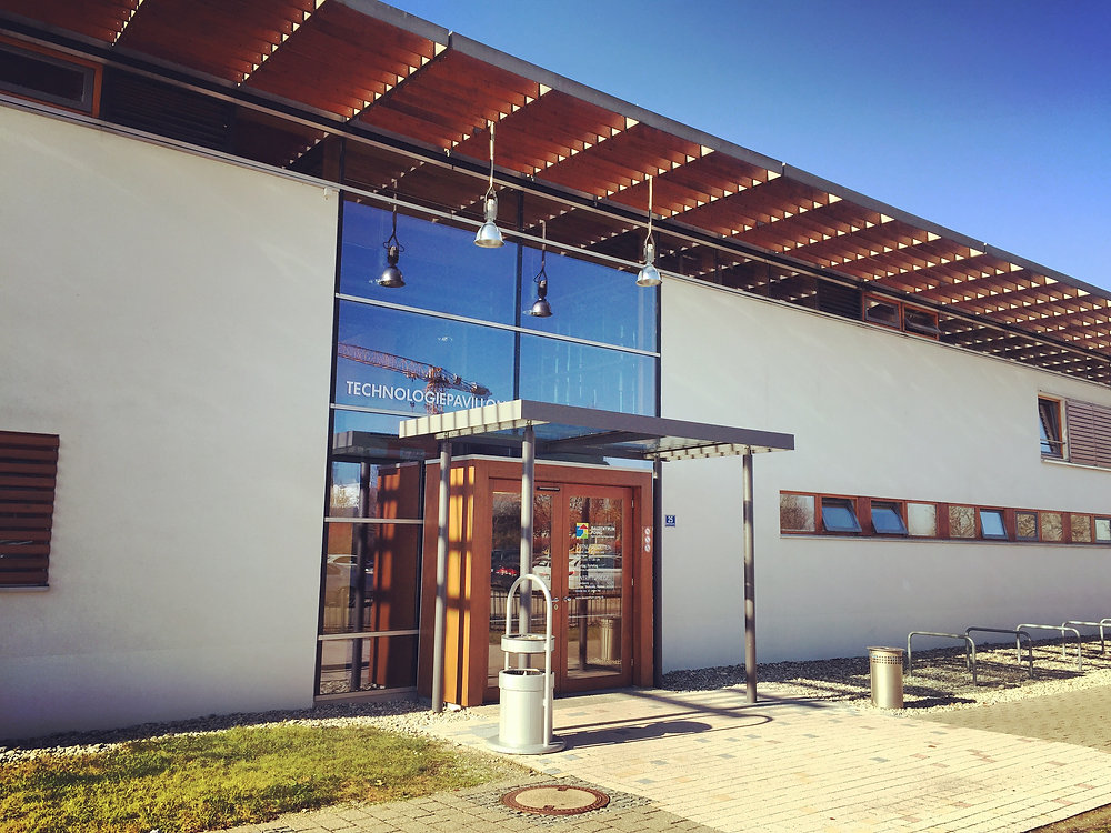 Bauzentrum Hänig Gmbh & Co Kg