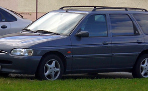Ford_Escort_Turnier_Facelift-min.jpg