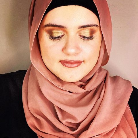 sarah the model with make up.png