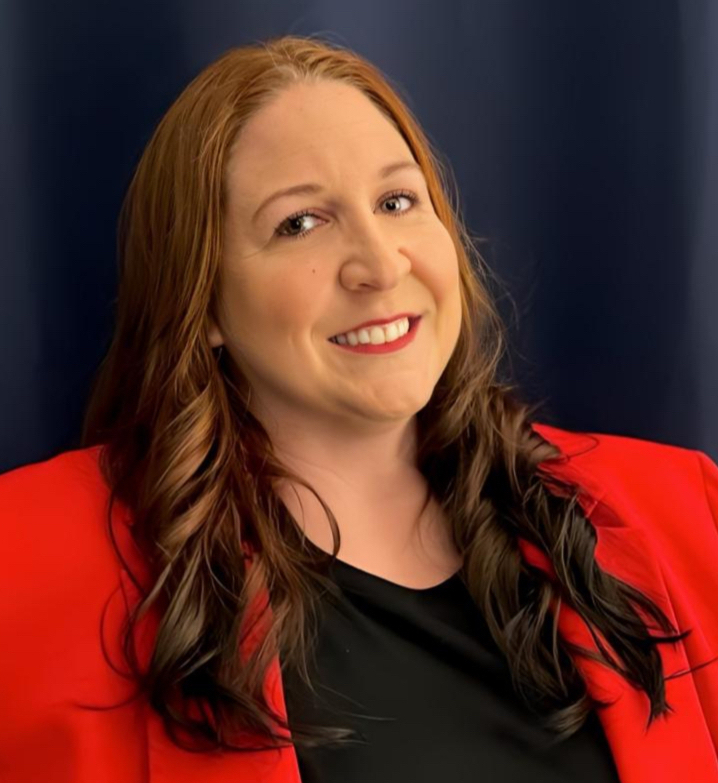 Writer: Lissette Robles Santa-Cruz