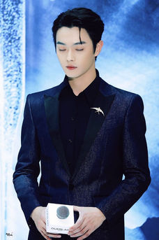 © 絕世ALPHA丨許凱