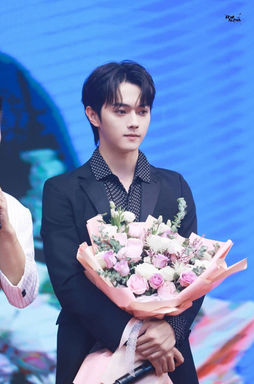 © 絕世ALPHA丨許凱