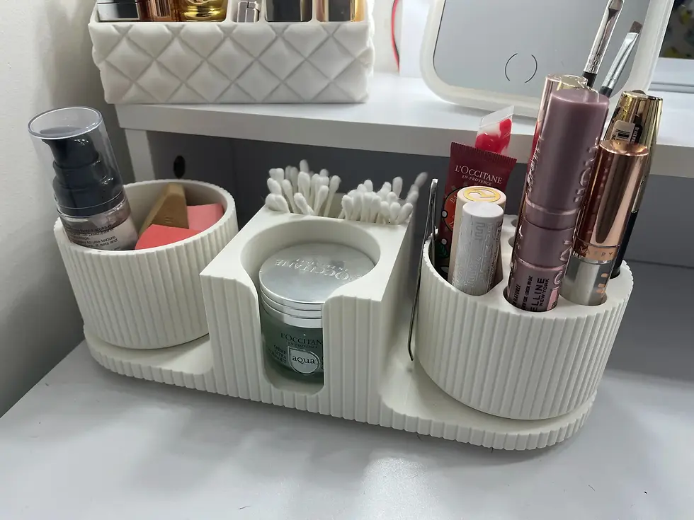 Küçük resim: Banyo ve masa üstü için pratik makyaj standı