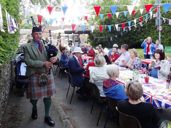 Queen's Street Party 2016 023.JPG