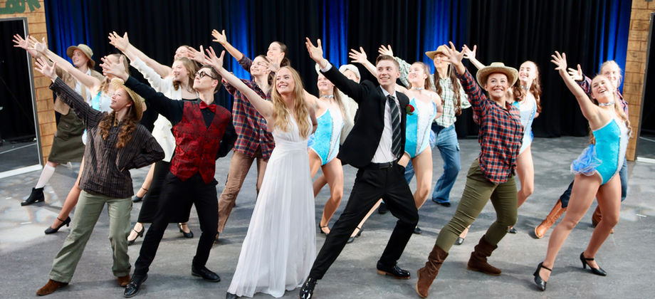 sixth form, college students, the Dorset foundation college, performing arts, ferndown