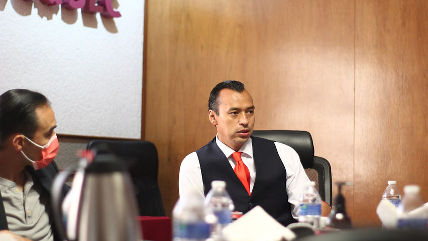 Me comprometo a afiliar al IMSS a todos los policías: César Peña