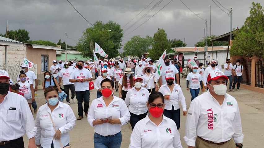Complicidad entre empleado del INE y candidato del PAN