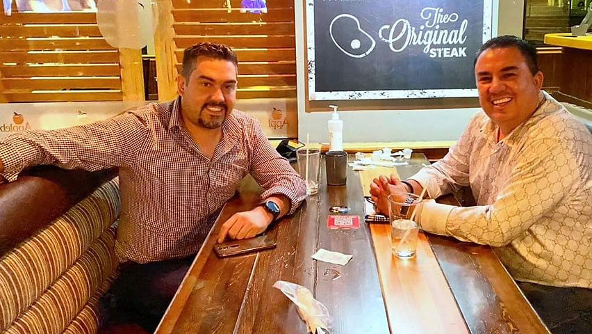 Reunión entre diputado entrante y saliente del distrito 21