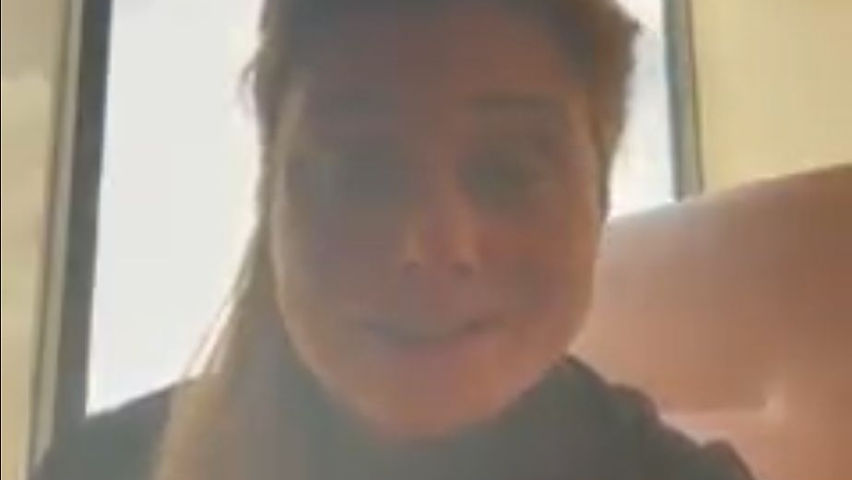 Aparece Maru Campos en video, tras ser hospitalizada