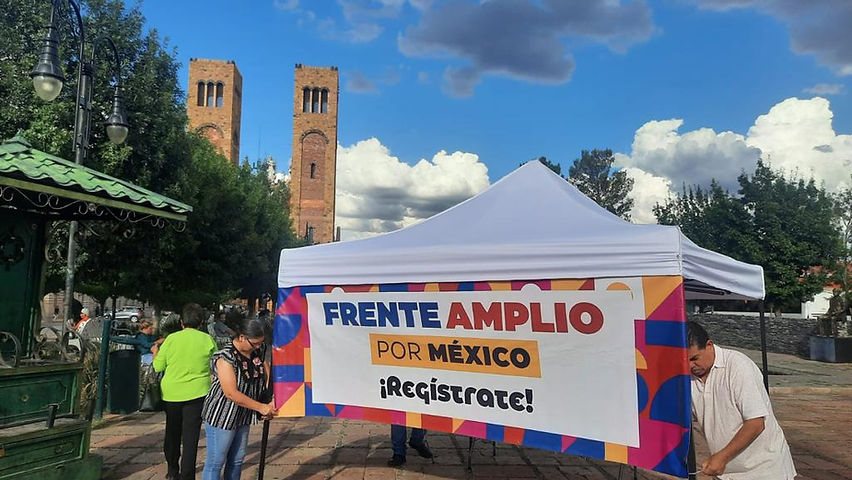 Instala Frente Amplio por México kioscos para registro de participantes