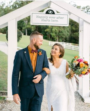 A&T Blooms Wedding Flowers Brisbane