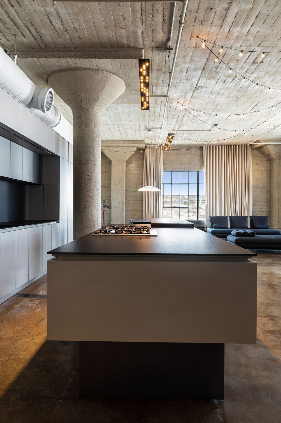 Downtown LA Loft (9).jpg