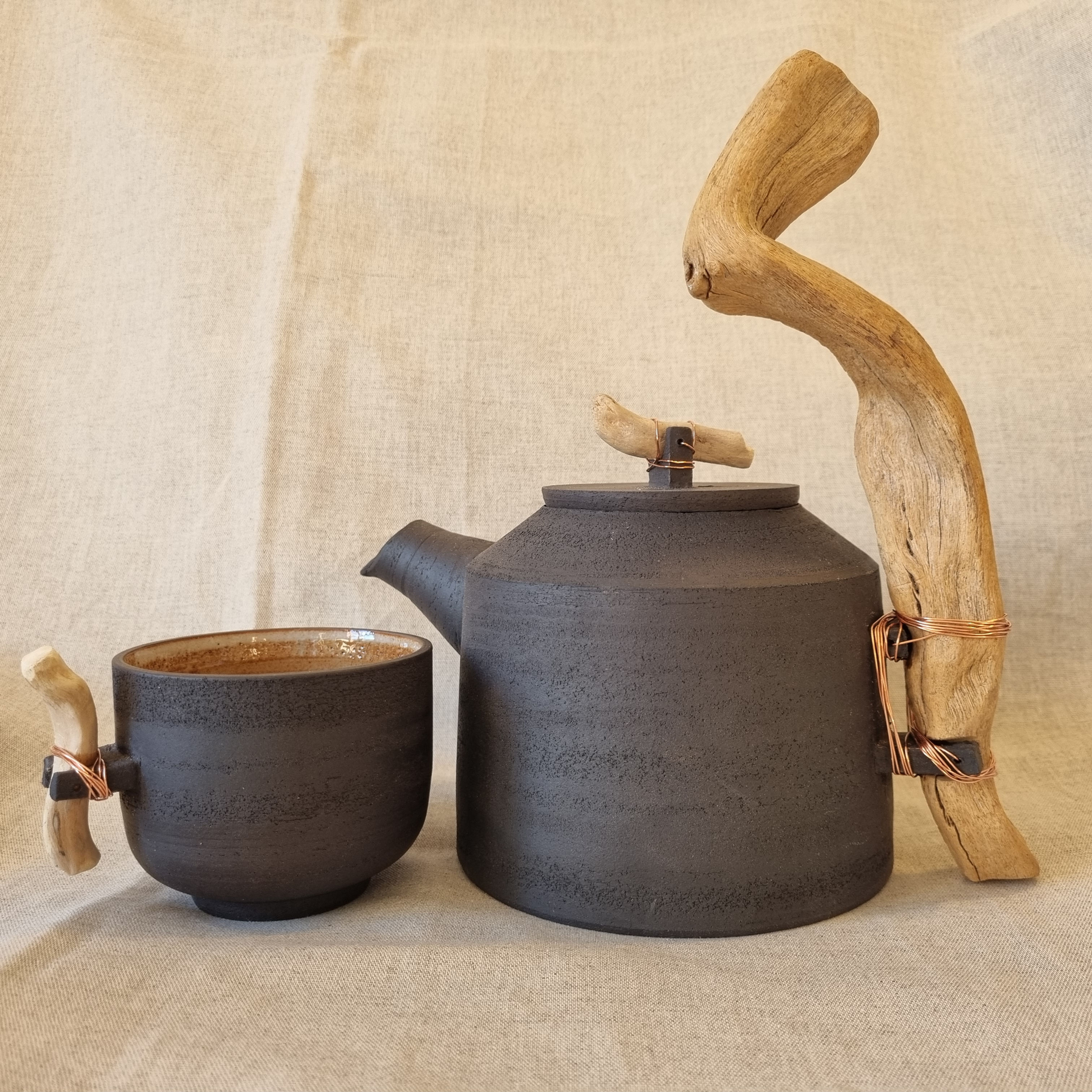 Théière Ombres et Lumière n°2 et 2 tasses