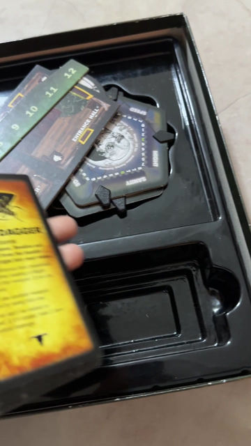 Thumbnail: Betrayal at House on the Hill (Buy)