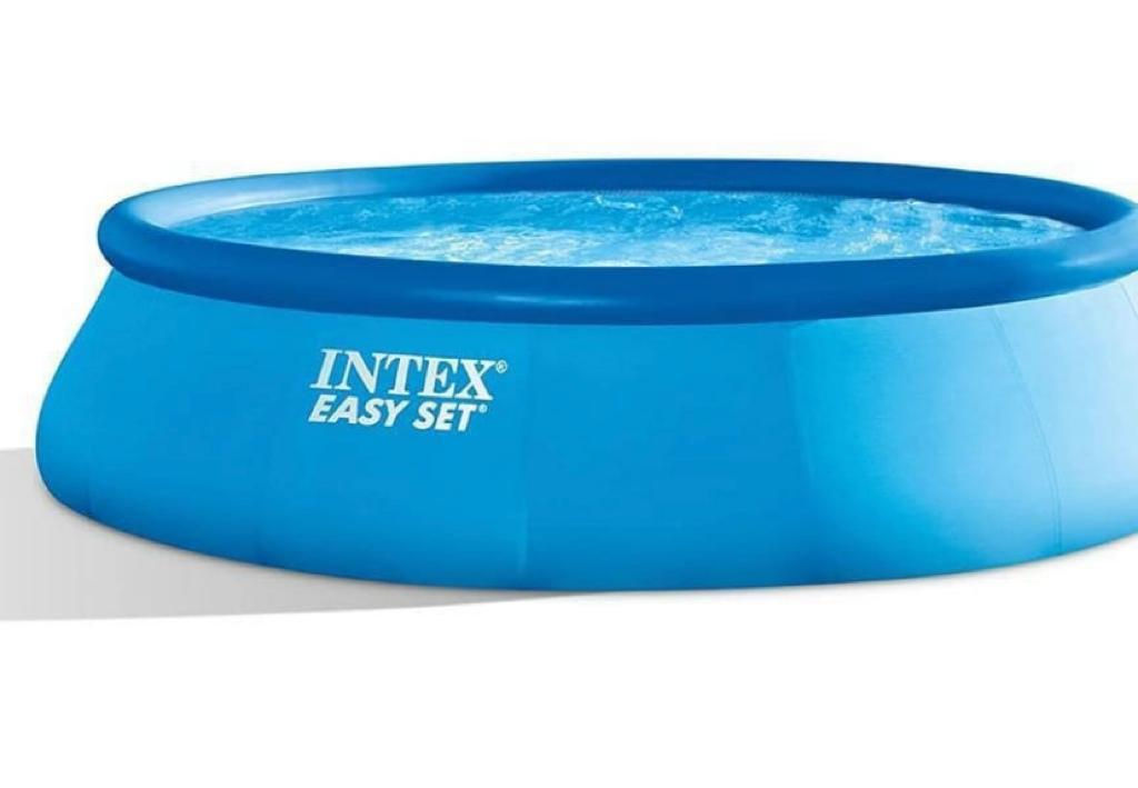 15ft ABOVE GROUND POOL